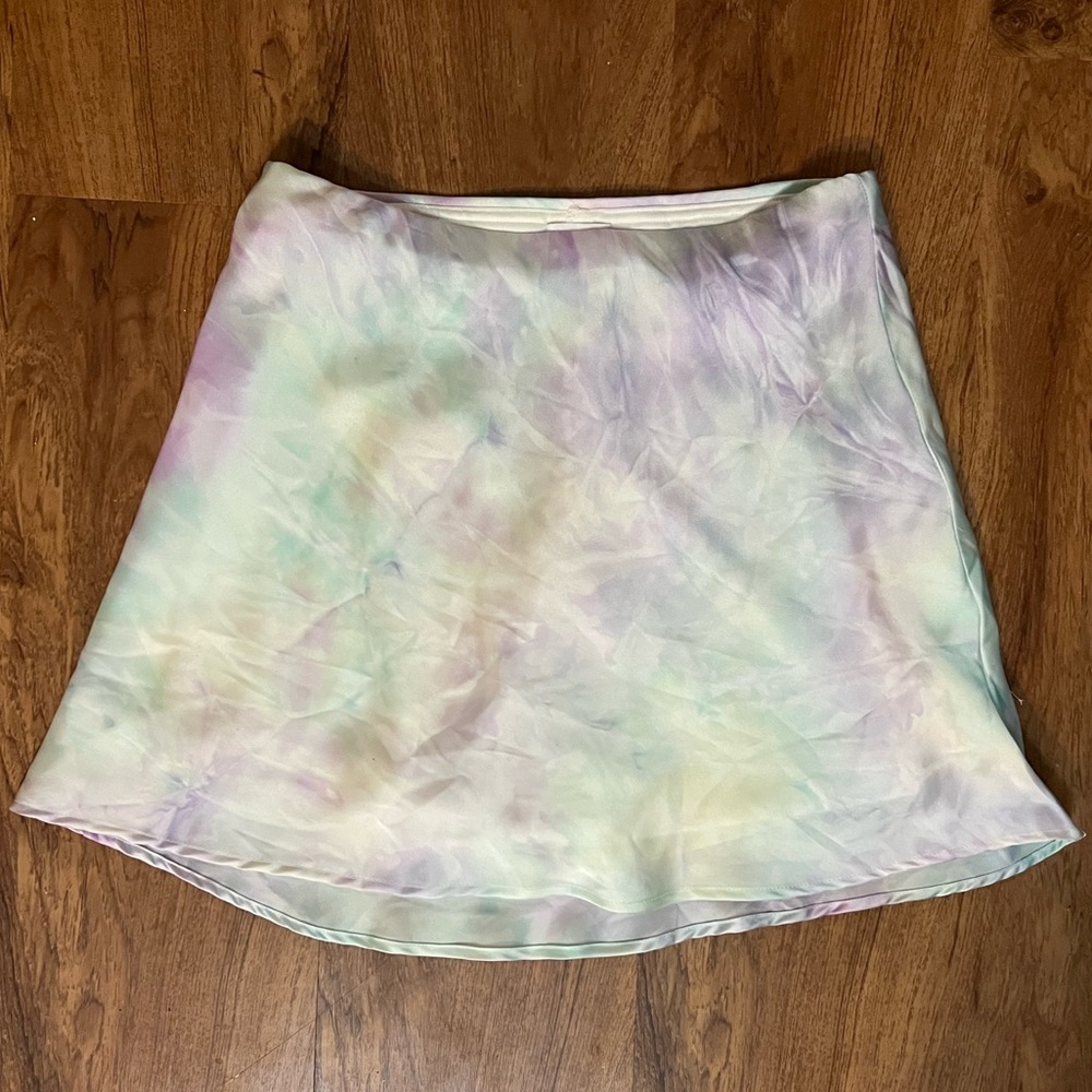 Pastel tie-dye mini skort. Size Small